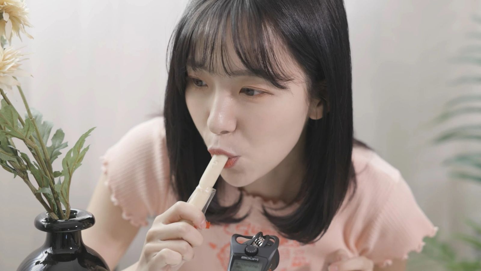 -leeesovely-ASMR-Videos-4kUp-006.jpg